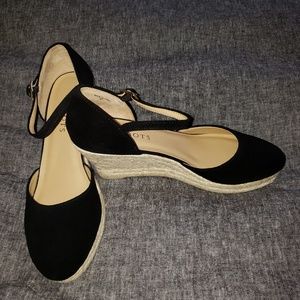 NWOT Talbots Black Suede Wedges